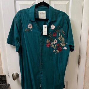 Hollister Teal Short-Sleeve Button -Down Shirt with Floral Embroidery